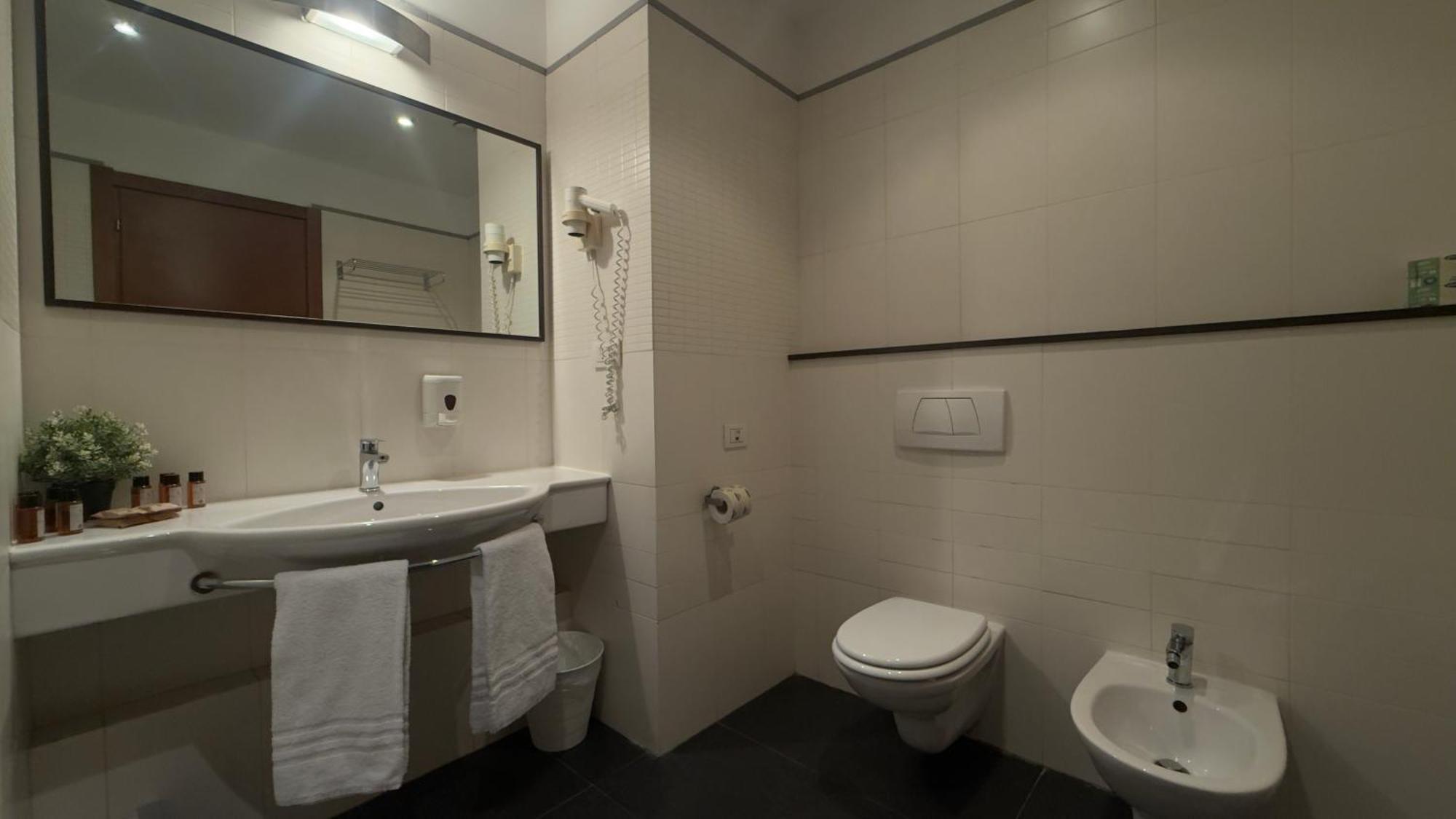 Romalive Hotel 外观 照片